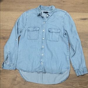 GAP Light Blue Casual Button Down Shirt